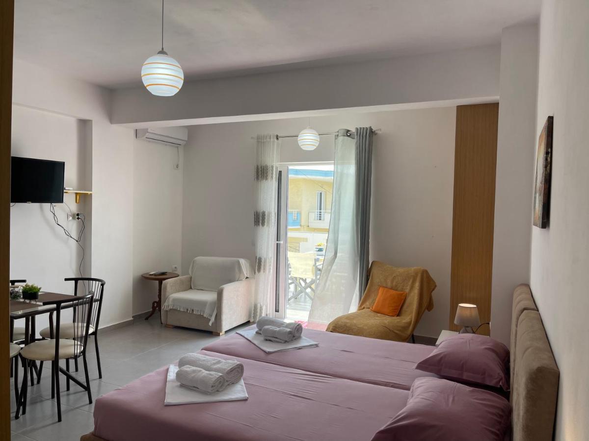 Villa Kostian Sarandë 외부 사진